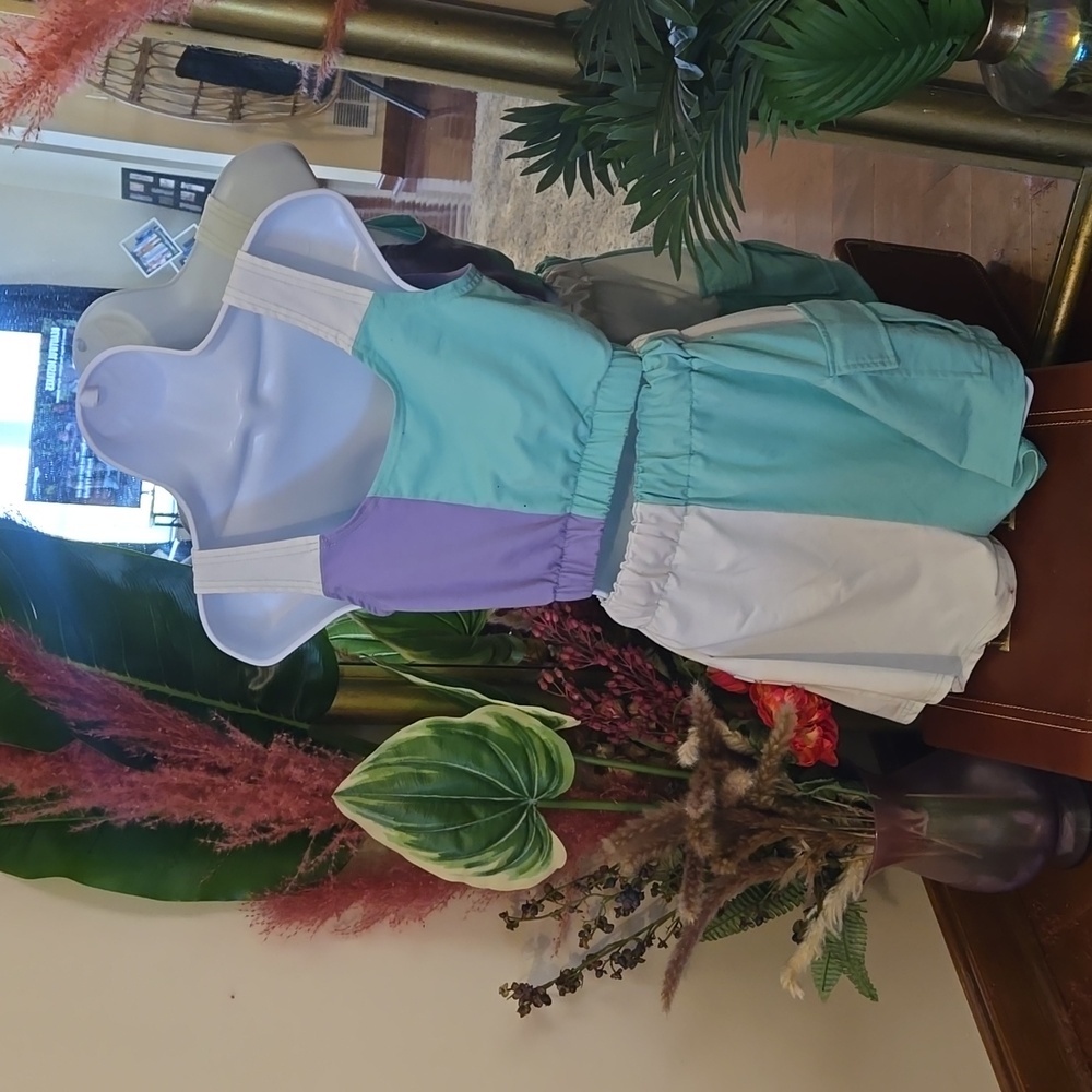 SHEIN 2 PC Matching Crop Top and Shorts Set - Picture 3 of 8
